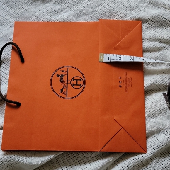 Hermes Box with ribbon and matching shopping bag - Picture 6 of 6